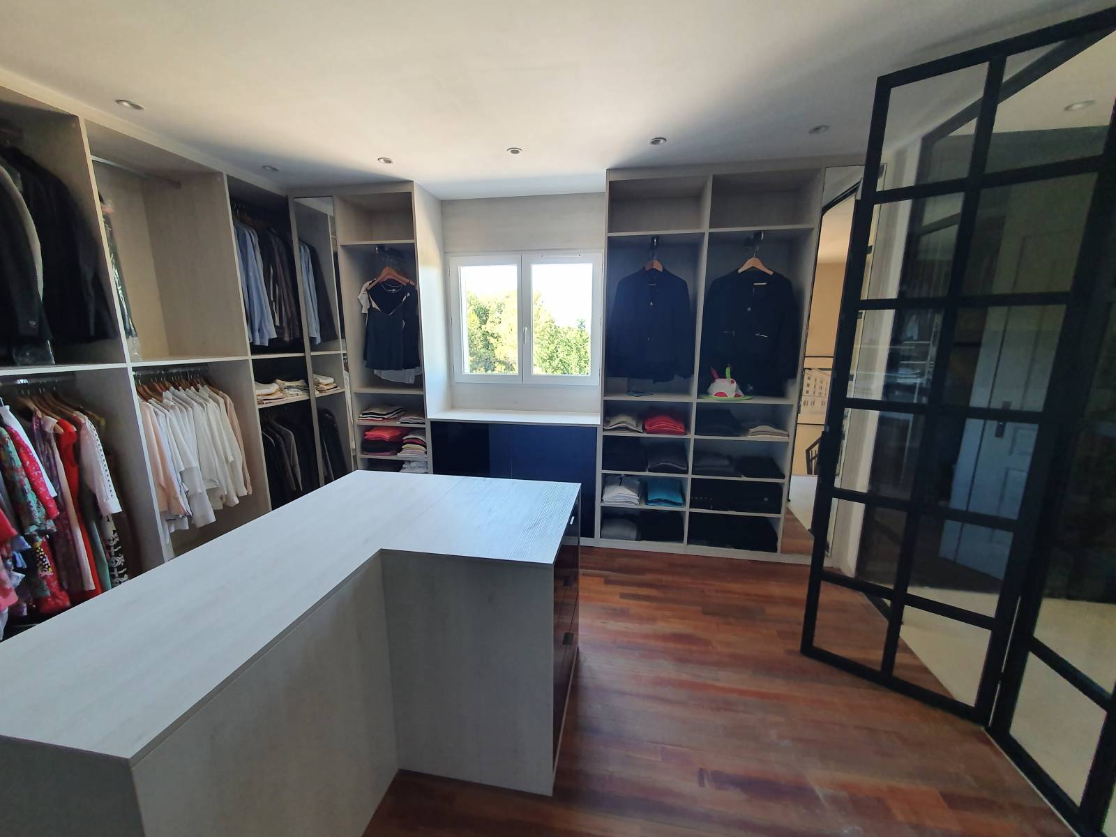 dressing sur mesure en décor blanc aland polaire