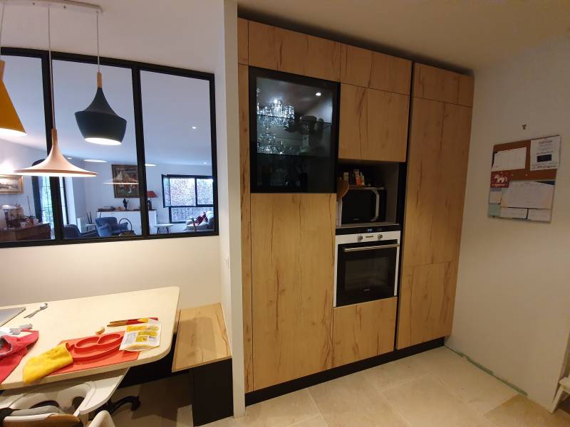 colonnes cuisine avec cave a vin aix en provence