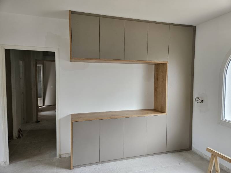 Création et installation d'un rangement séjour sur mesure à Saint Cyr sur mer