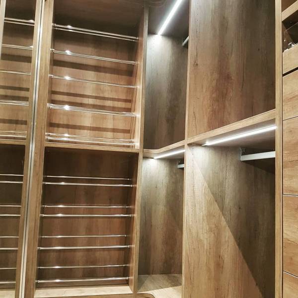 réalisation dressing chêne clair gardanne