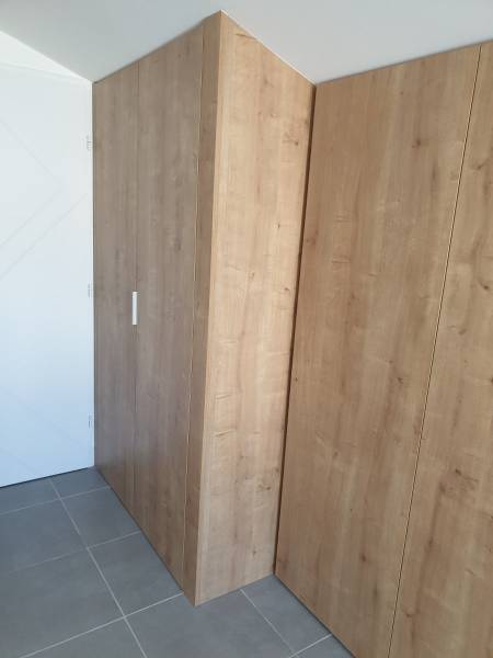 armoire sur mesure moderne la ciotat